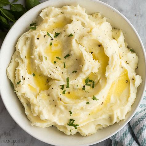 creamy-garlic-mashed-potatoes-recipe-the image