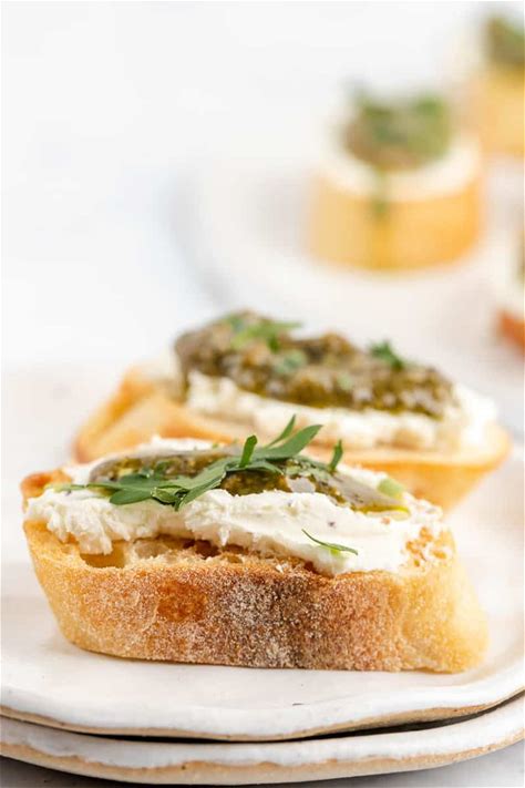 goat-cheese-crostini-canapes-with-pesto-copykat image