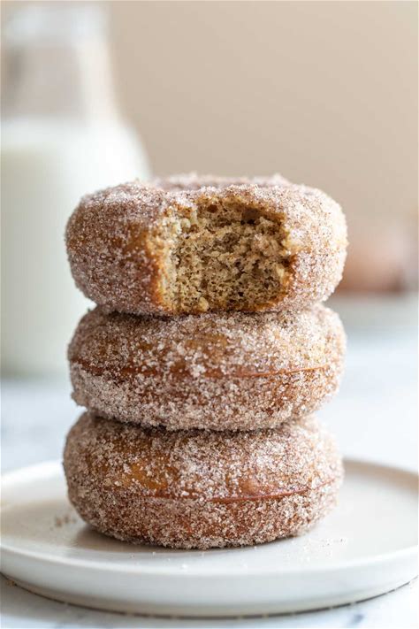 baked-vegan-donuts-food-with-feeling image