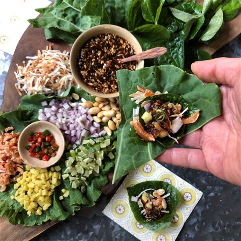thai-miang-kham-wild-pepper-leaf-salad-bites image