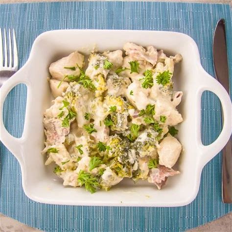 creamy-skillet-chicken-broccoli-divalicious image