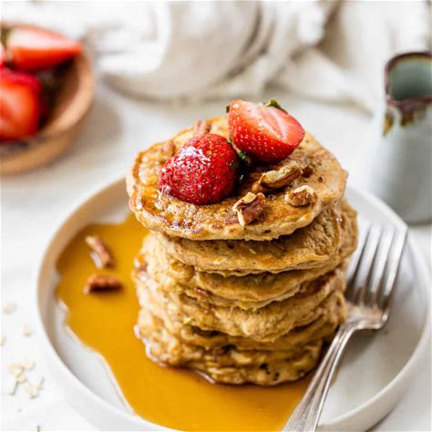oatmeal-pancakes-simple-recipe-with-no-banana image