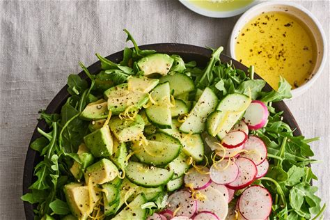 avocado-and-cucumber-arugula-salad-recipe-5 image