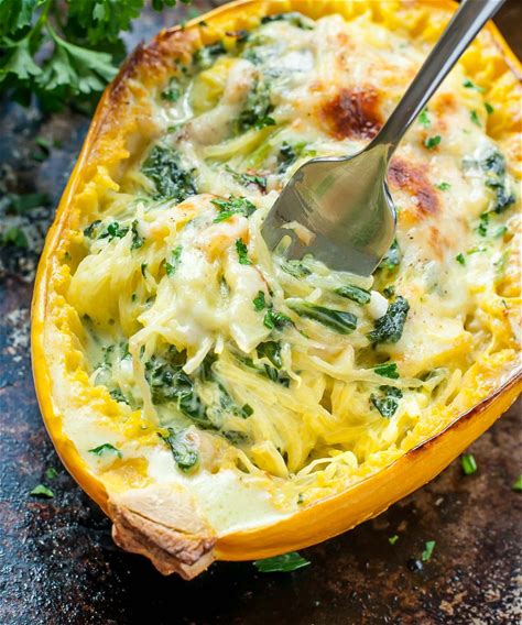cheesy-garlic-parmesan-spinach-spaghetti-squash image