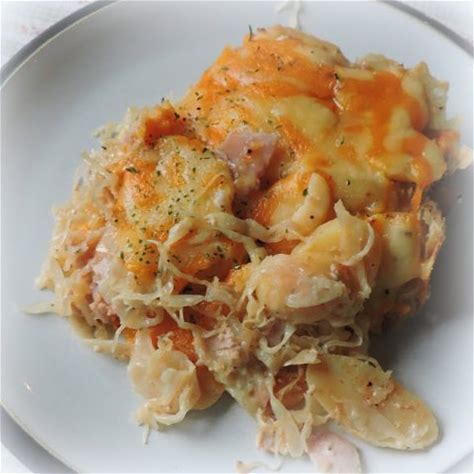 easy-german-casserole-recipe-with-ham-and-potatoes image