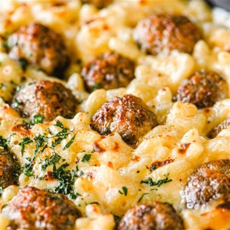 meatball-macaroni-and-cheese-the-creamiest image