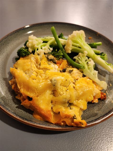 tasty-chicken-lasagna-slow-cooker-central image