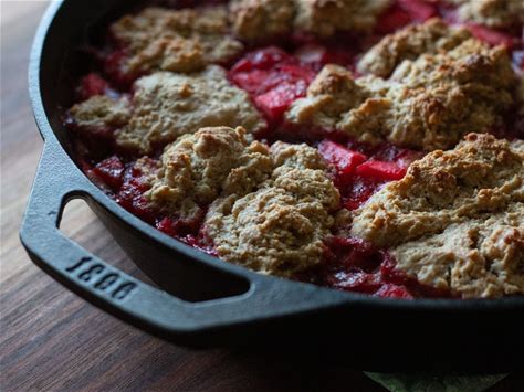 cranberry-apple-cobbler-with-cooking-video image