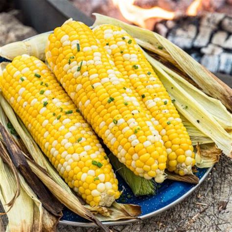 perfectly-grilled-corn-on-the-cob-fresh-off-the-grid image
