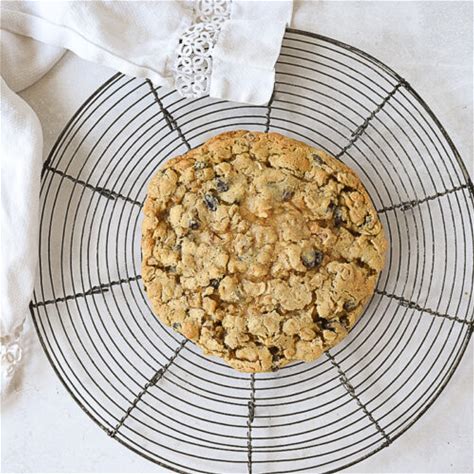 giant-oatmeal-cookies-recipe-3-variations-by-leigh image