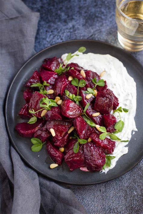 smoked-beets-with-goat-cheese-ranch-vindulge image