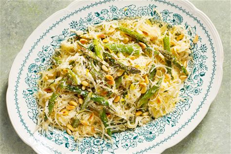 recipe-spaghetti-squash-with-asparagus-ricotta image