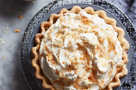 how-to-make-coconut-cream-pie-the-easiest-old image