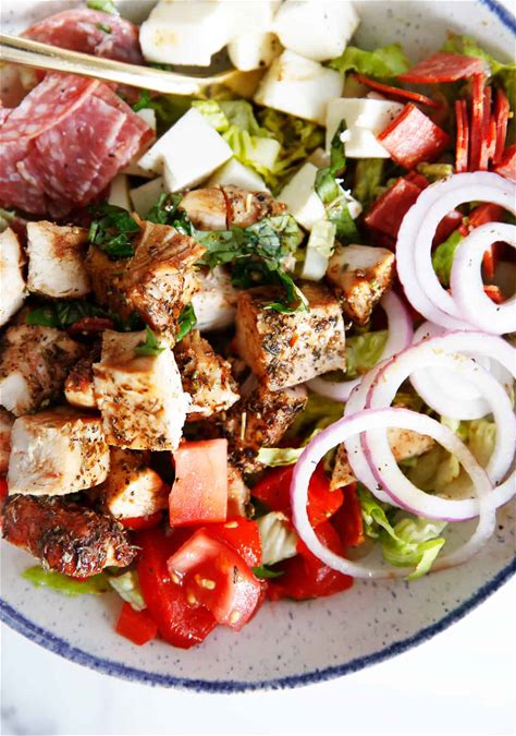 antipasto-salad-with-grilled-chicken-lexis-clean image
