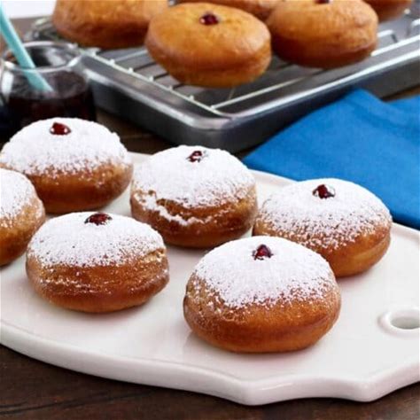 sufganiyot-fried-hanukkah-jelly-doughnuts-for-the image