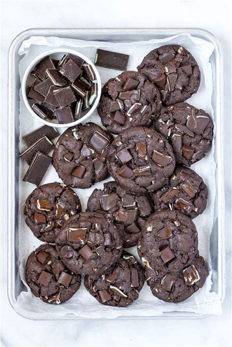 andes-mint-chocolate-chip-cookies-what-the-fork image
