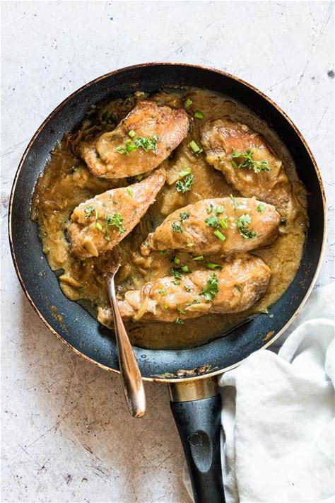 easy-smothered-chicken-recipes-from-a-pantry image