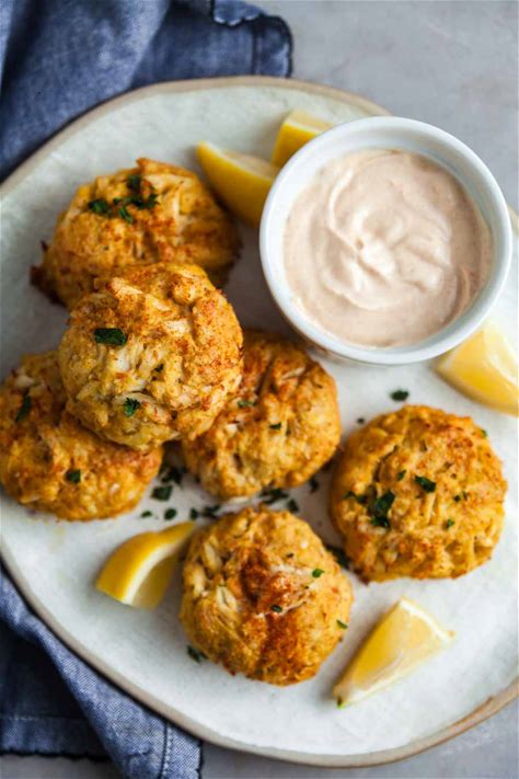 best-baked-crab-cakes-minimal-filler-healthy image