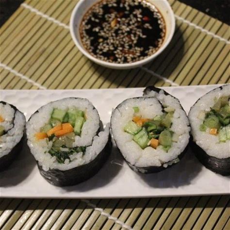 easy-korean-vegetable-kimbap-recipe-yummy-tummy image