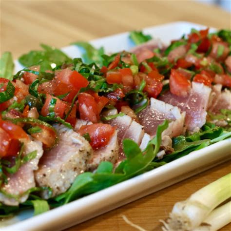 easy-grilled-tuna-recipe-with-tomatoes-capers image