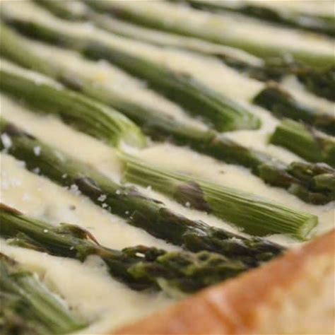 asparagus-tart-ricotta-and-lemon-this-delicious image