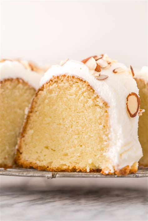 almond-amaretto-pound-cake-baker-by-nature image