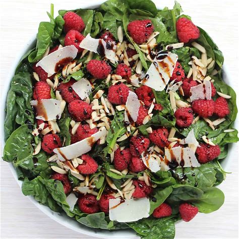 spinach-raspberry-salad-with-balsamic image