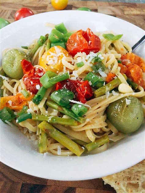 pasta-primavera-with-white-wine-sauce-three-olives image