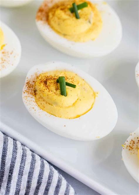 easy-deviled-eggs-less-than-30-minutes-i-heart image