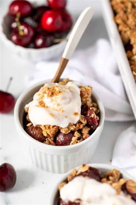 healthy-cherry-crumble-vegan-gf-simply-quinoa image