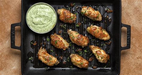 chicken-wings-with-coriander-sauce-akis-petretzikis image