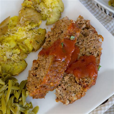 our-family-favorite-instant-pot-meatloaf-devour-dinner image