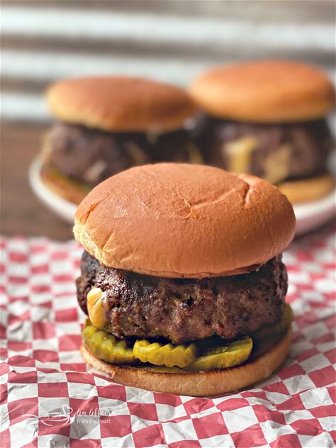 juicy-lucy-burger-recipe-jucy-lucy-cheese-stuffed image