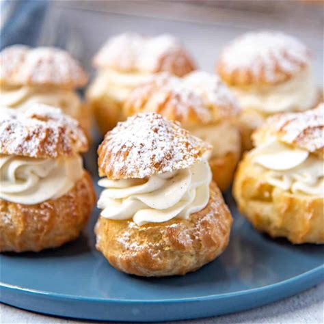 perfect-cream-puffs-recipe-for-beginners-the-flavor image