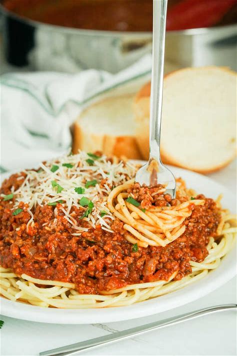easy-homemade-spaghetti-sauce-the-best-blog image