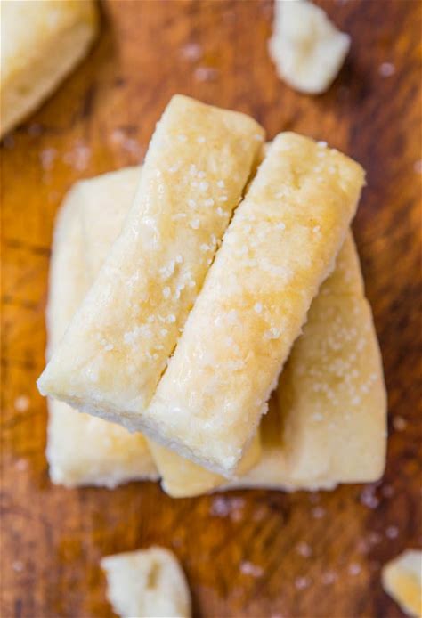 super-quick-breadsticks-from-scratch-averie-cooks image