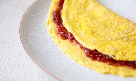 this-sweet-jelly-omelet-recipe-breaks-all-breakfast-rules image