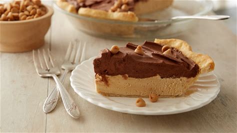 peanut-butter-chocolate-mousse-pie image