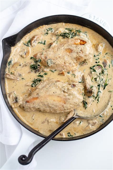 creamy-pan-seared-chicken-breast-recipe-momsdish image