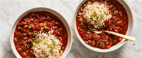 30-minute-easy-and-quick-vegan-chili-forks-over image