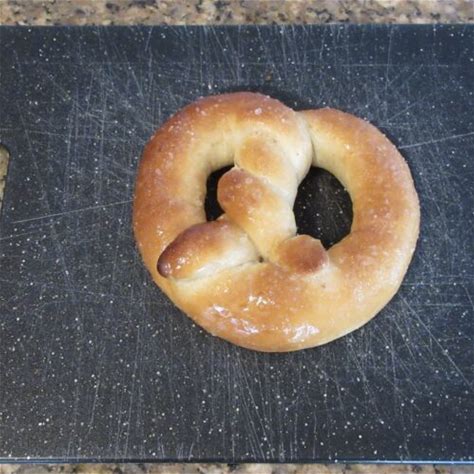 mall-style-soft-pretzel-recipe-for-two-jacksons-job image