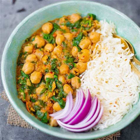 instant-pot-chickpea-curry-with-spinach-chana-saag image