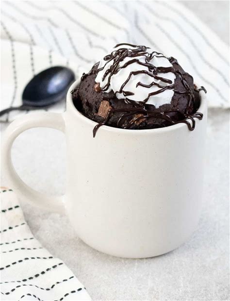 hot-cocoa-mug-cake-healthy-life-trainer image