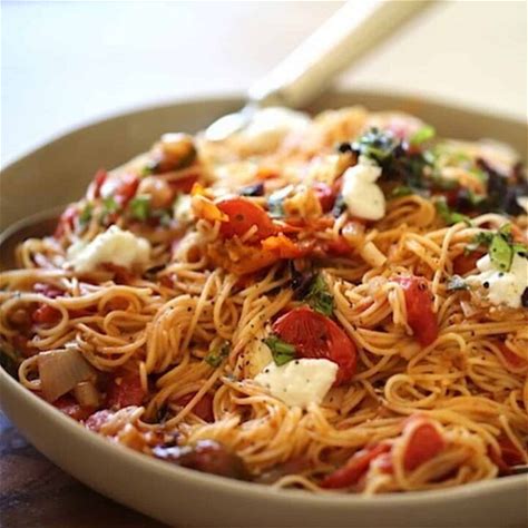 angel-hair-pasta-with-roasted-tomato-sauce image