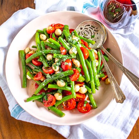 green-bean-and-tomato-salad-caprese-salad-with image