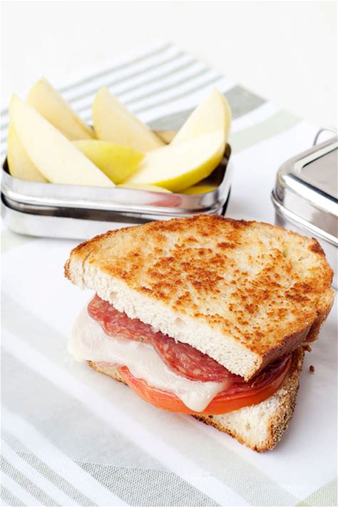 pepperoni-sandwich-recipe-momables image