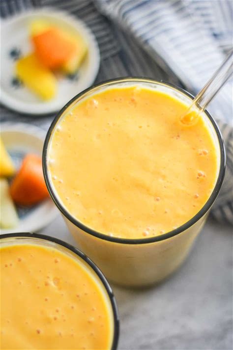 papaya-smoothie-with-pineapple-and-mango-grateful image