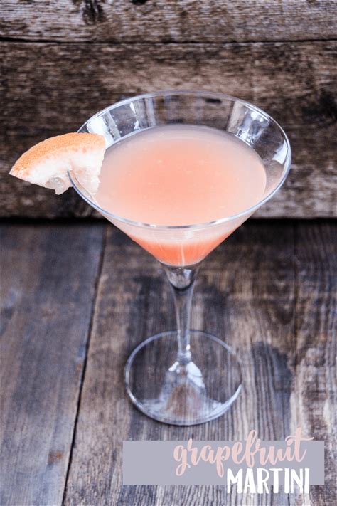 grapefruit-martini-recipe-sunny-sweet-days image