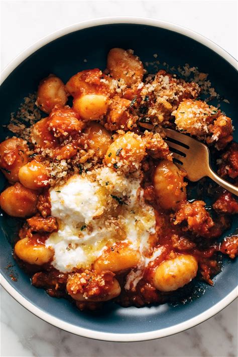 millionaire-gnocchi-with-red-sauce-herbed-ricotta image