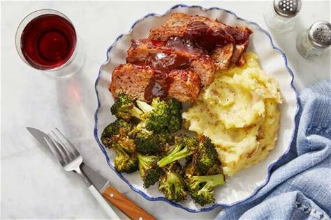 recipe-balsamic-glazed-turkey-meatloaf-with-roasted image